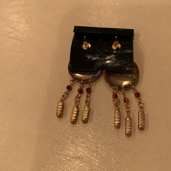 NEW Gold tone drop earrings with brown/gold beads - Picture 2 of 4
